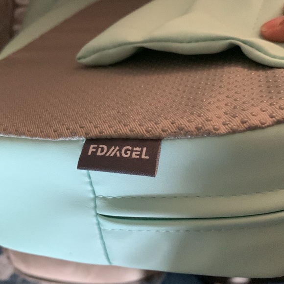 FDMGEL couch cup holder - Picture 8 of 9